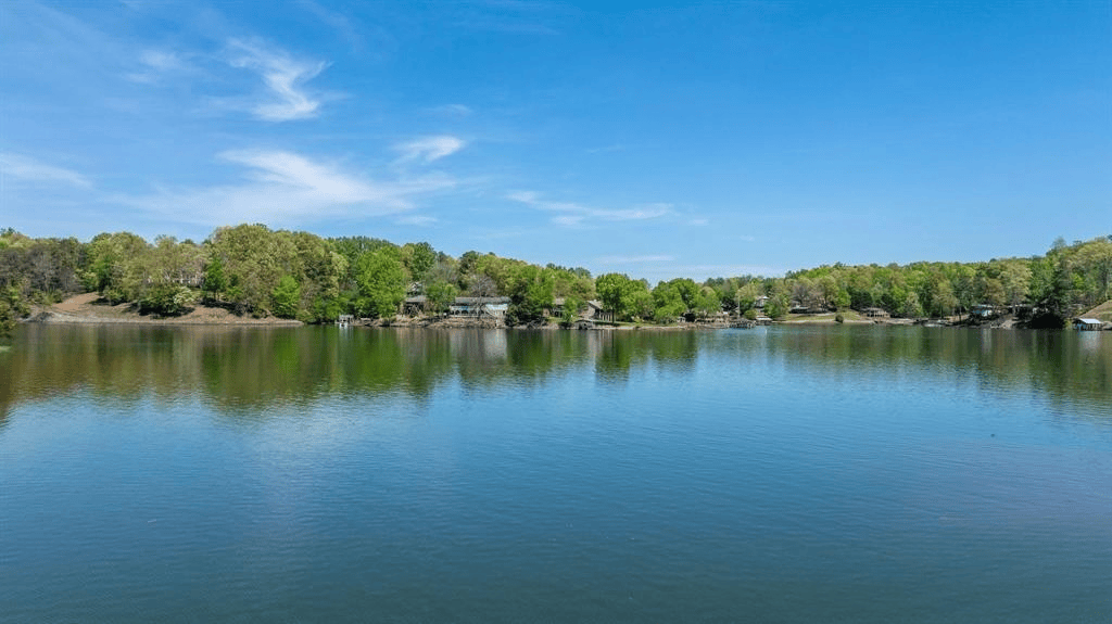 Lake Hickory NC - Lora Rousseau real estate luxury lake expert - Wide Channel